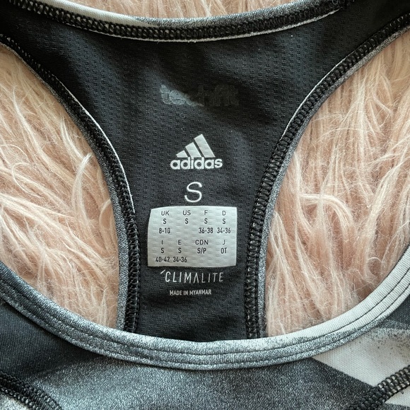 adidas sports bra - Picture 2 of 3